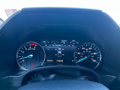 Used 2022 Ford F250 Platinum w/ FX4 Off-Road Package image 59