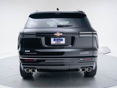 New 2026 Chevrolet Traverse High Country FWD image 6