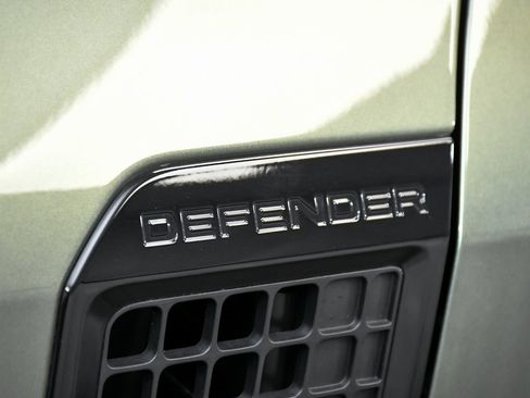 Used 2021 Land Rover Defender 110 X-Dynamic SE image 83