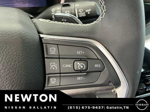Used 2024 Jeep Grand Cherokee L Limited AWD/4WD image 54