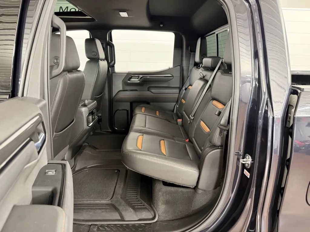 Used 2022 GMC Sierra 1500 AT4 w/ AT4 Premium Package AWD/4WD image 35