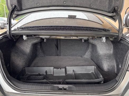 Used 2023 Nissan Altima 2.5 SL FWD image 15