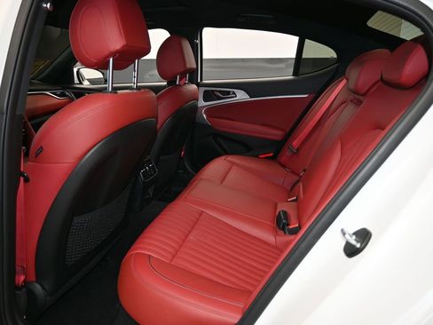 Used 2023 Genesis G70 3.3T w/ Sport Advanced Package image 35