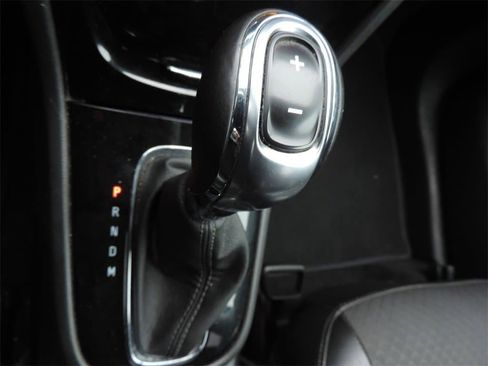 Certified 2022 Buick Encore Preferred w/ Safety Package image 20