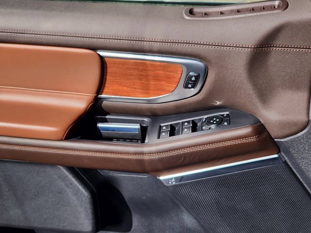 Used 2025 Ford Expedition King Ranch AWD/4WD image 11