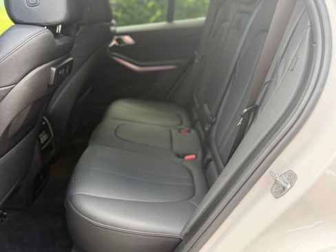 Used 2020 BMW X5 sDrive40i w/ Convenience Package RWD image 13