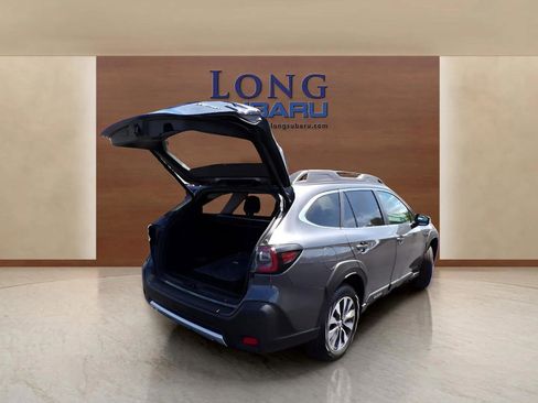 Certified 2025 Subaru Outback Limited image 23