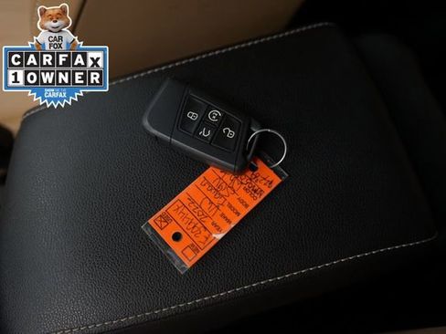 Used 2022 Volkswagen Tiguan SE image 31