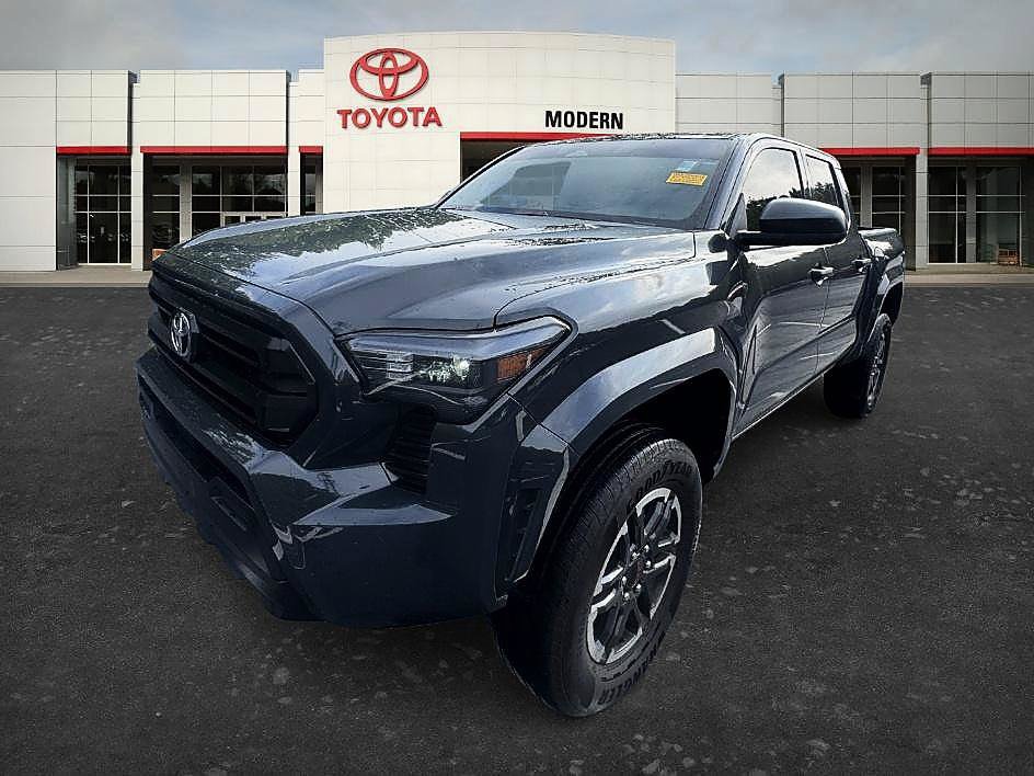 Certified 2025 Toyota Tacoma SR AWD/4WD image 1