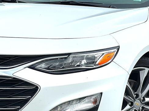 Used 2024 Chevrolet Malibu LT FWD image 4