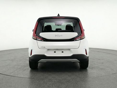 Used 2025 Kia Soul LX w/ LX Technology Package image 7