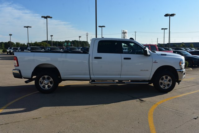 Used 2024 RAM 3500 Big Horn AWD/4WD image 4