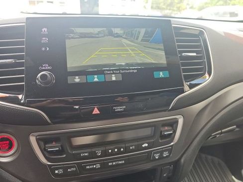 Used 2021 Honda Passport EX-L image 16