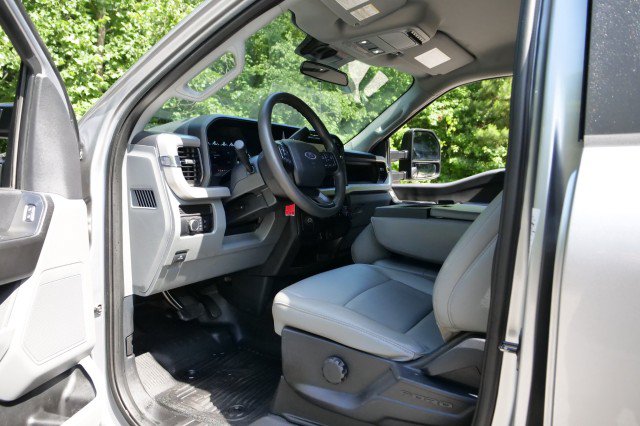 Used 2023 Ford F350 XL RWD image 20