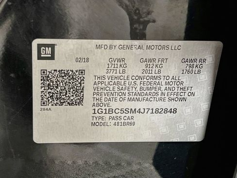 Used 2018 Chevrolet Cruze LS FWD image 29