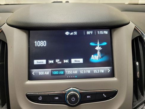 Used 2018 Chevrolet Cruze LS FWD image 25
