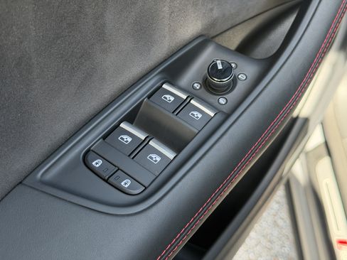 Certified 2024 Audi RS Q8 AWD/4WD image 20
