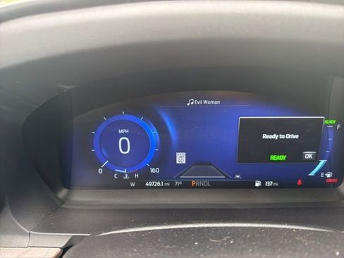 Used 2022 Ford Explorer Platinum w/ Technology Package AWD/4WD image 31