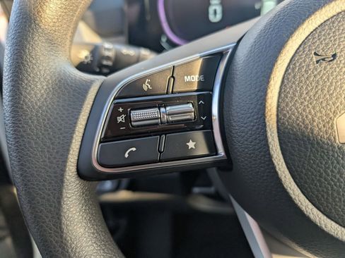 New 2026 Kia Seltos LX image 17