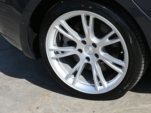 Used 2022 Tesla Model 3 RWD image 9