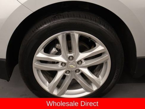 Used 2018 Chevrolet Equinox Premier AWD/4WD image 7