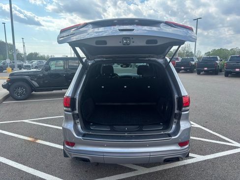 Used 2020 Jeep Grand Cherokee High Altitude AWD/4WD image 10