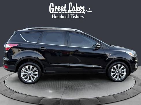Used 2017 Ford Escape Titanium image 6