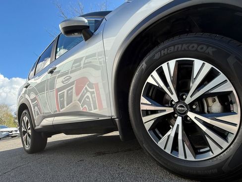 Used 2023 Nissan Rogue SV w/ SV Premium B Package AWD/4WD image 7