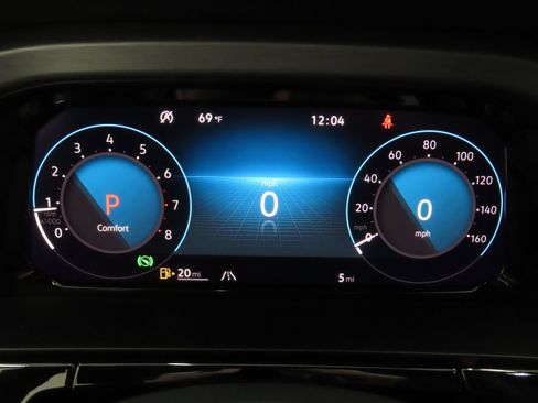 New 2026 Volkswagen Atlas Cross Sport SE image 13