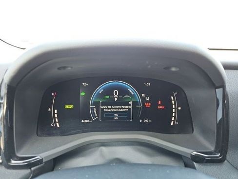 Used 2025 Toyota Camry LE image 19