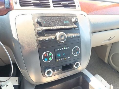 Used 2011 GMC Sierra 3500 SLT w/ Suspension Package, Off-Road AWD/4WD image 10