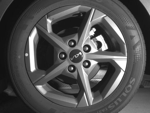 Used 2025 Kia K4 LXS image 14