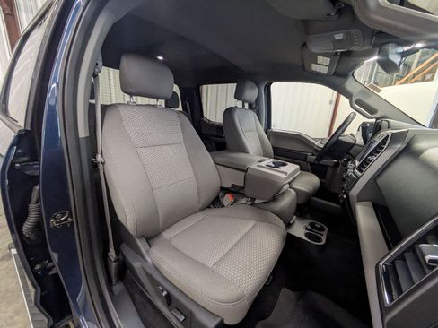 Used 2019 Ford F150 XLT w/ Equipment Group 302A Luxury AWD/4WD image 5