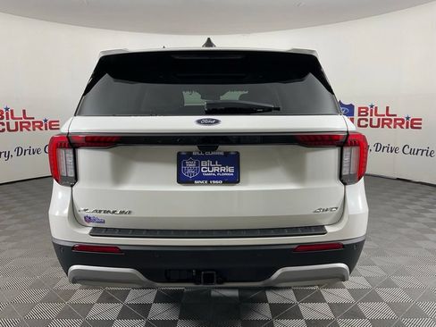 New 2026 Ford Explorer Platinum w/ LUX Leather Package AWD/4WD image 4