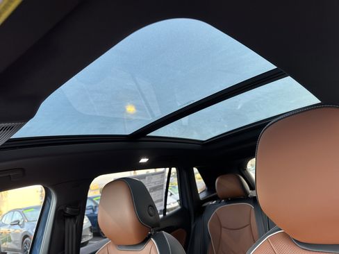 New 2026 Volkswagen Tiguan SEL R-Line image 31