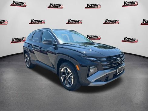 New 2025 Hyundai Tucson SEL image 3