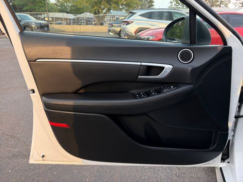 Used 2023 Hyundai Sonata SEL FWD image 14