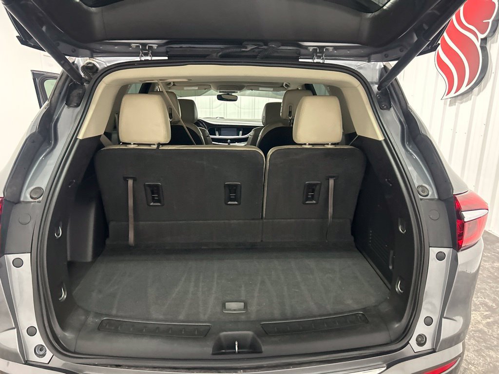Used 2018 Buick Enclave Essence FWD image 18