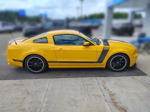 Used 2013 Ford Mustang Boss 302 RWD image 6