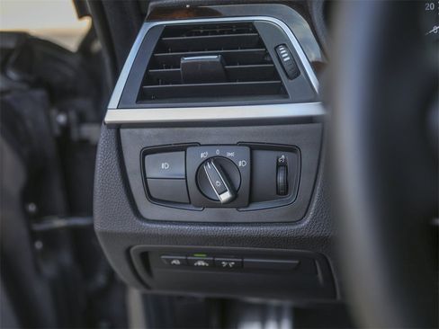 Used 2020 BMW 440i Coupe w/ M Sport Package image 23