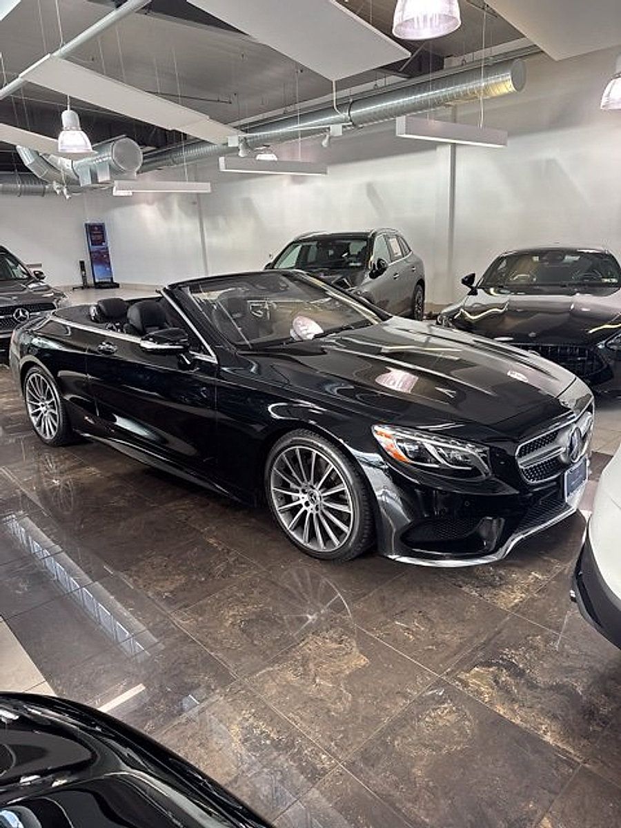 Used 2017 Mercedes-Benz S 550 Cabriolet image 1