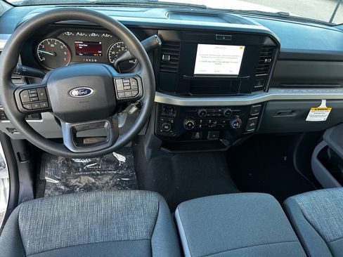 New 2026 Ford F350 XLT w/ FX4 Off-Road Package AWD/4WD image 2