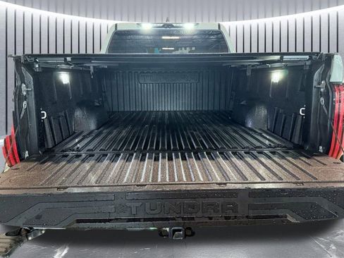 Used 2024 Toyota Tundra Platinum image 9