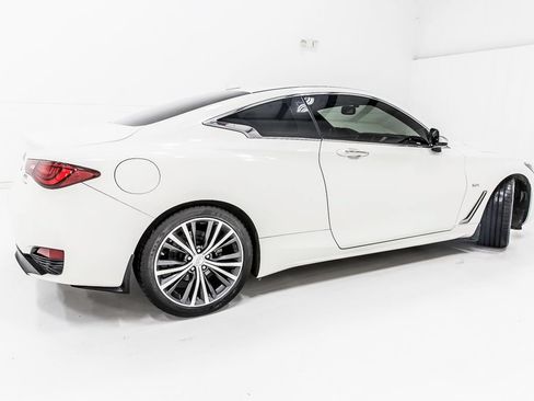 Used 2018 INFINITI Q60 3.0t Luxe w/ Sensory Package 3.0T Luxe RWD image 7