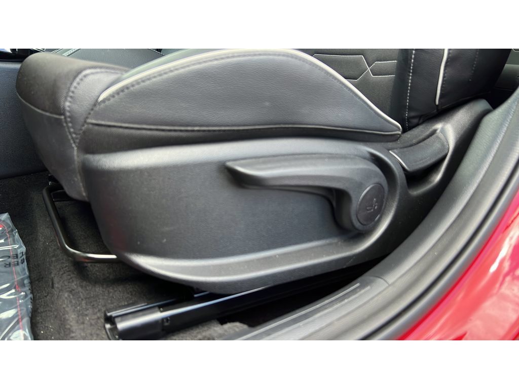 Used 2024 Kia Forte GT-Line w/ GT-Line Premium Package FWD image 25