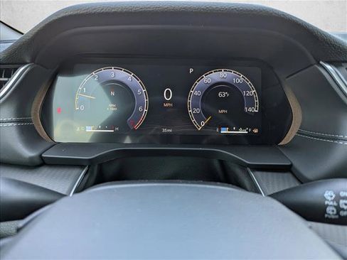 New 2025 Jeep Grand Cherokee Altitude image 16