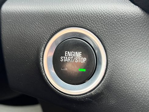 Certified 2018 GMC Terrain SLT w/ Preferred Package AWD/4WD image 34
