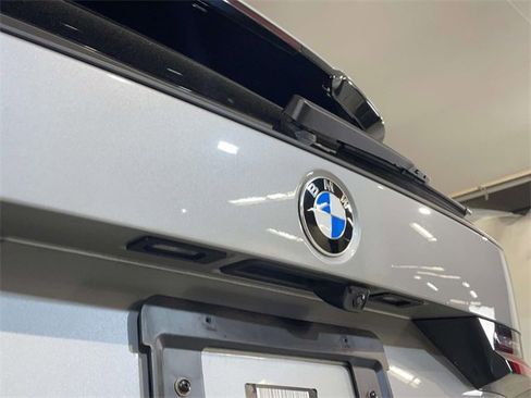 Used 2023 BMW X1 xDrive28i w/ M Sport Package image 12