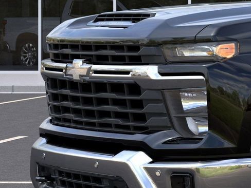 New 2025 Chevrolet Silverado 2500 LT image 17