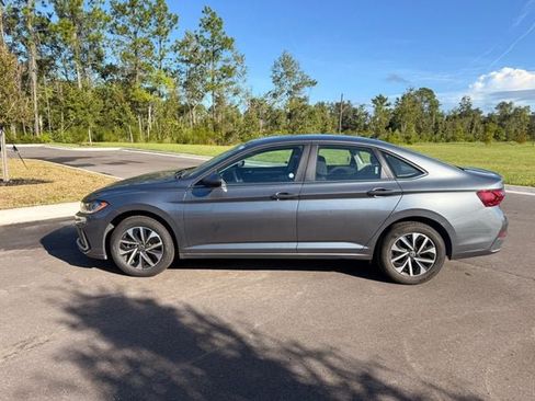 Used 2025 Volkswagen Jetta S FWD image 13